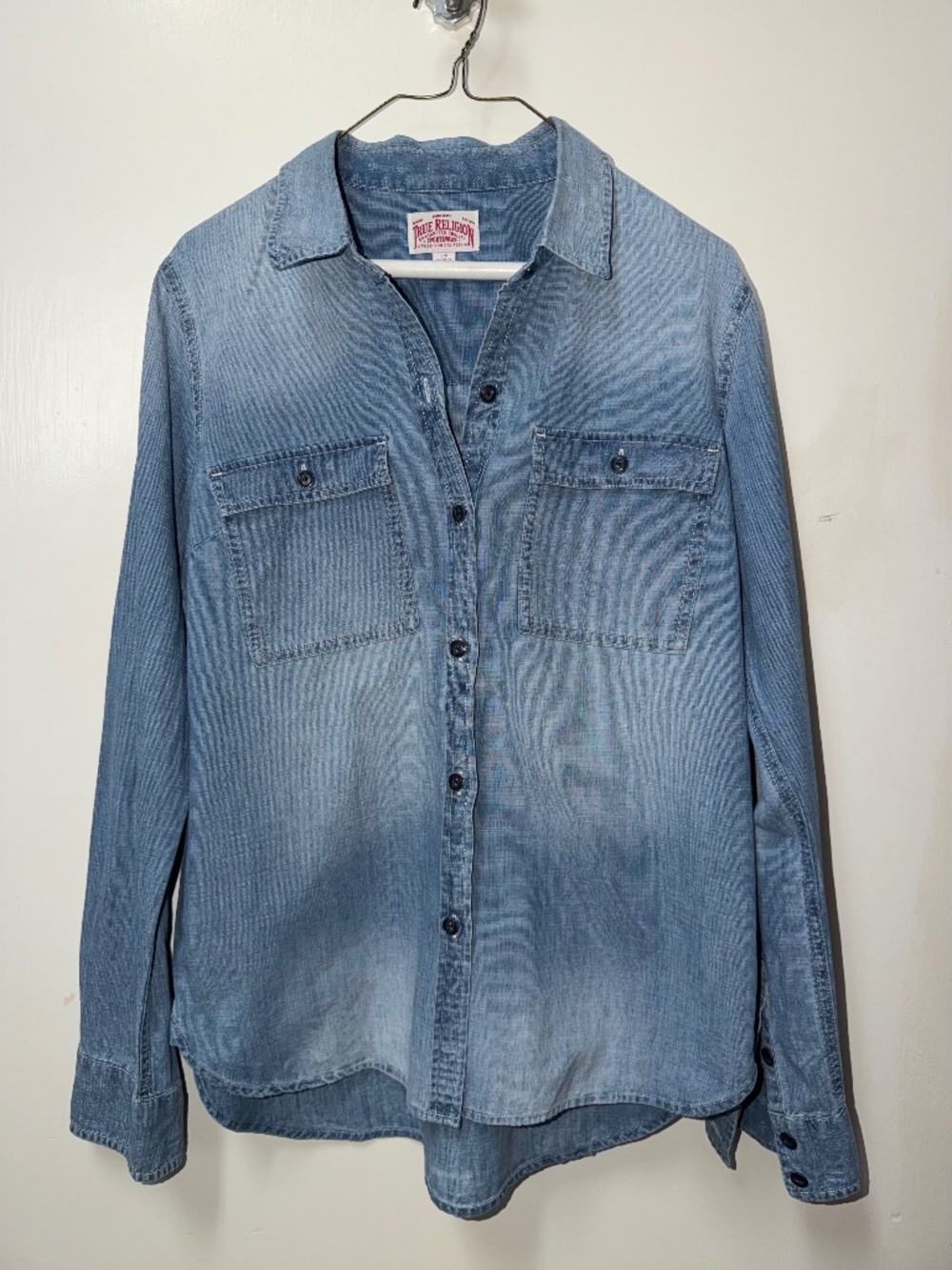 True Religion Woman's Blue Denim Button Up Long Sleeve Casual Shirt
